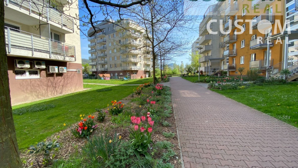 Pekný 2 izbový byt s balkónom, Vlčince ARBOREUM